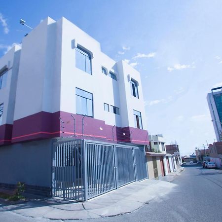 Hostal Vasco Tacna Zewnętrze zdjęcie