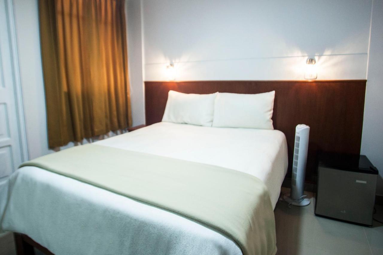 Hostal Vasco Tacna Zewnętrze zdjęcie