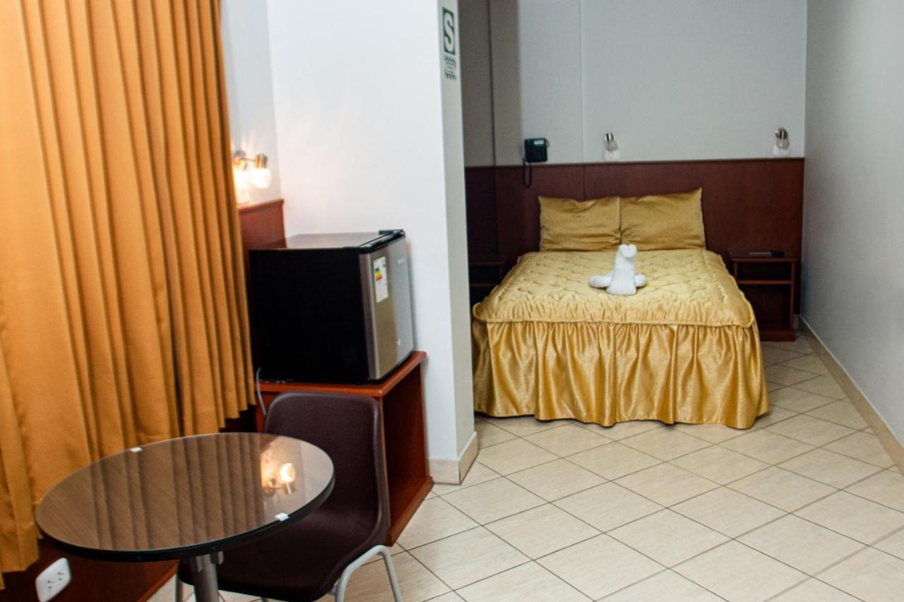 Hostal Vasco Tacna Zewnętrze zdjęcie
