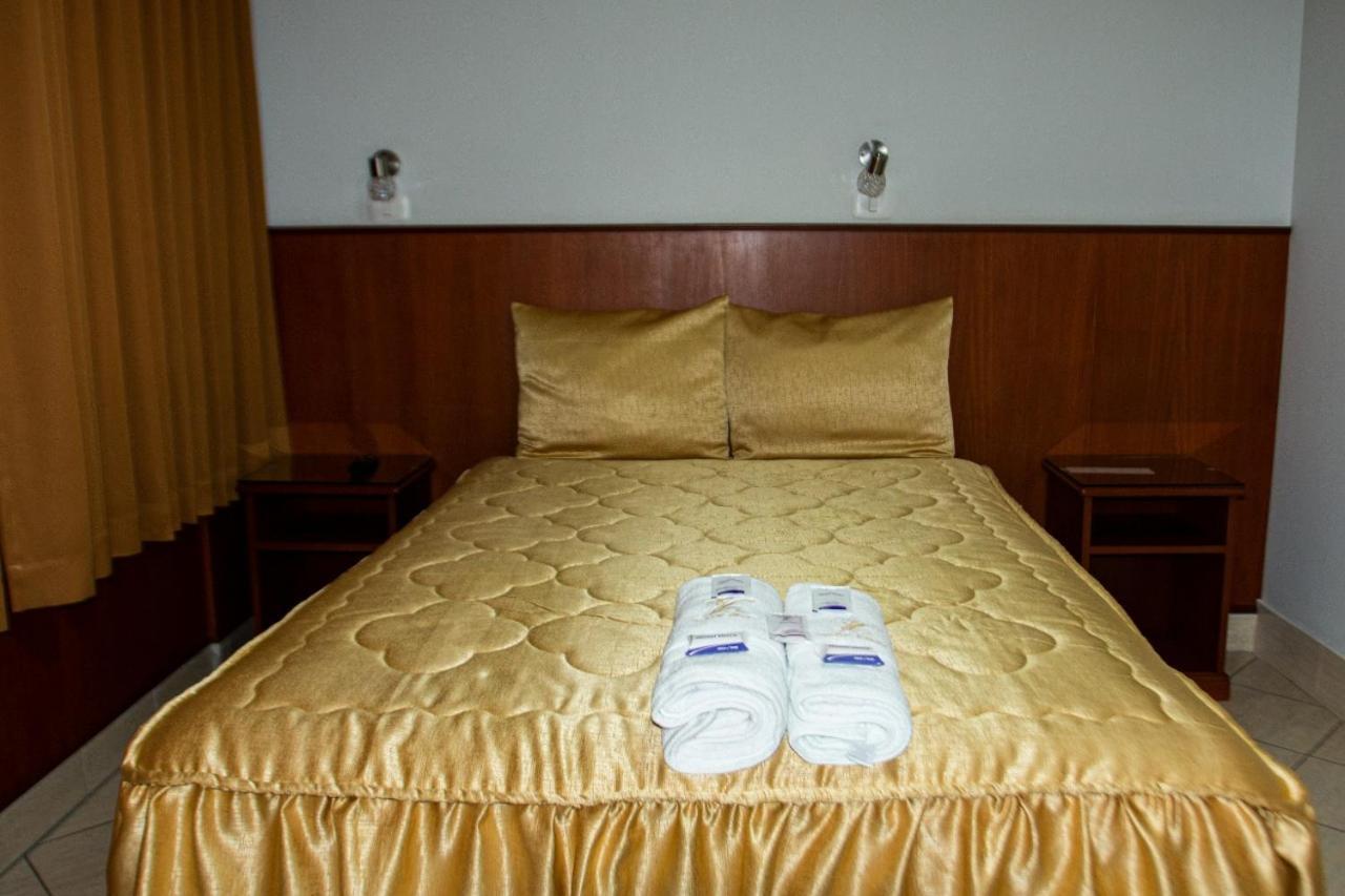 Hostal Vasco Tacna Zewnętrze zdjęcie